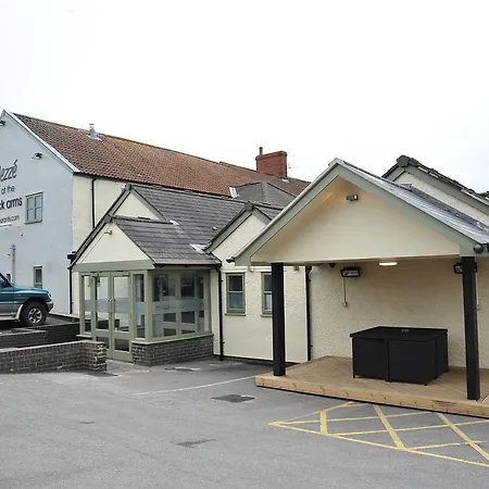 The Warwick Arms Hotel Chew Magna