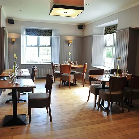 The Warwick Arms Hotel